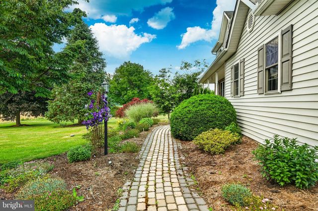 534 BERTOLET MILL RD, Oley, PA 19547