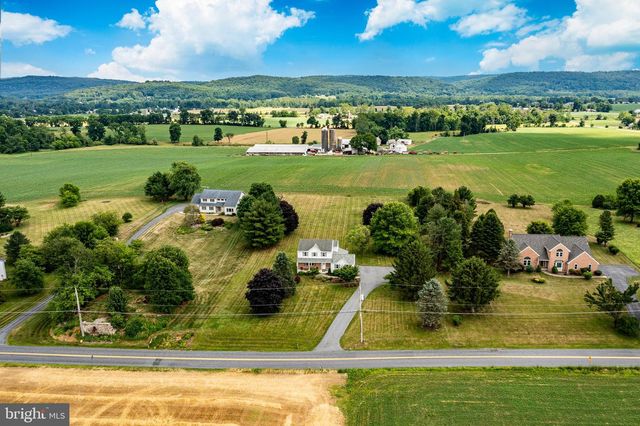 534 BERTOLET MILL RD, Oley, PA 19547