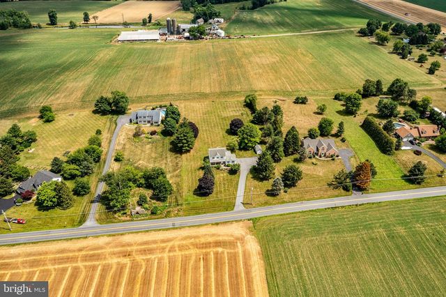 534 BERTOLET MILL RD, Oley, PA 19547