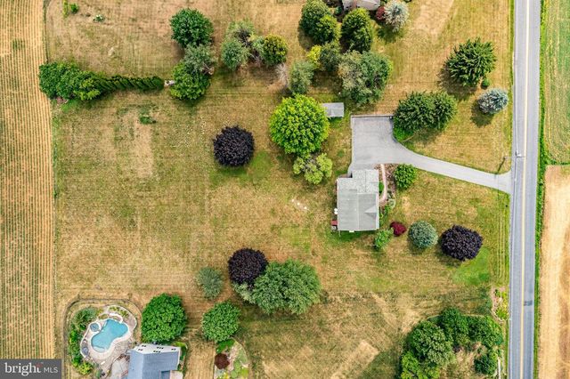 534 BERTOLET MILL RD, Oley, PA 19547