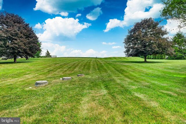 534 BERTOLET MILL RD, Oley, PA 19547