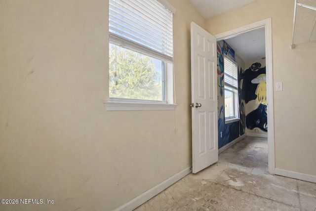 217 AMBER RIDGE Road, Jacksonville, FL 32218