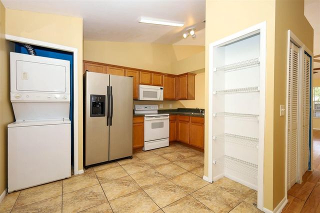 120 RESERVE CIRCLE 200, Oviedo, FL 32765