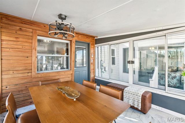 6511 Southwest Avenue, St Louis, MO 63139