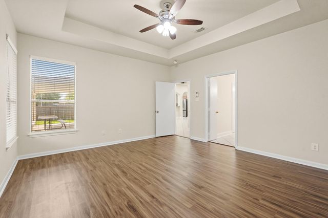 3519 Stratford Plaza Lane, Sugar Land, TX 77498