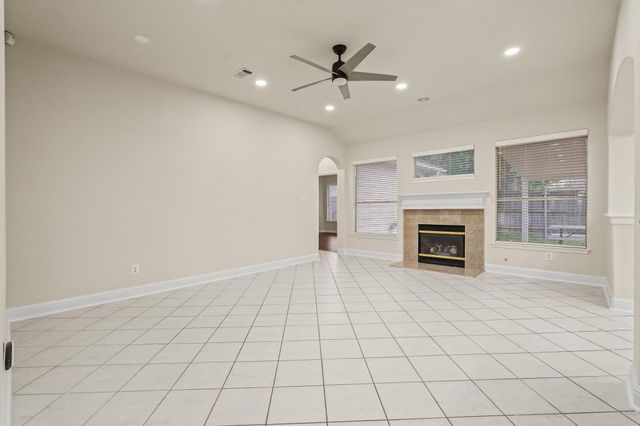 3519 Stratford Plaza Lane, Sugar Land, TX 77498