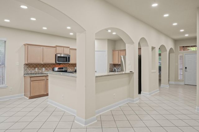 3519 Stratford Plaza Lane, Sugar Land, TX 77498