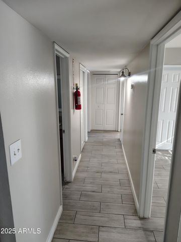 3828 W krall Street, Phoenix, AZ 85019