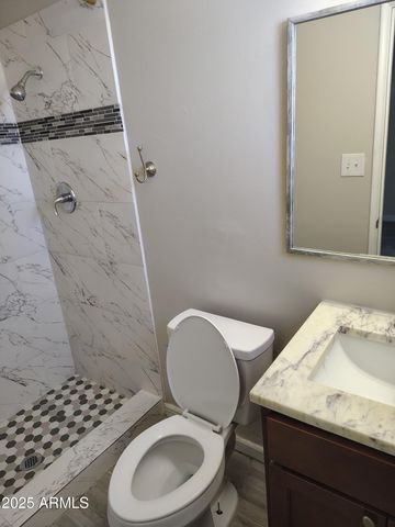 3828 W krall Street, Phoenix, AZ 85019