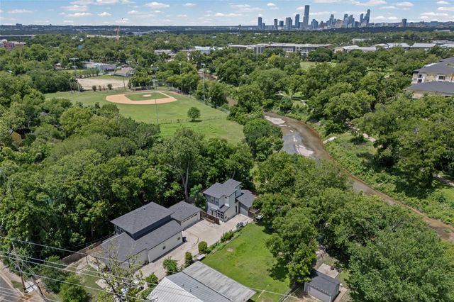 1128 Walton LN 2, Austin, TX 78721