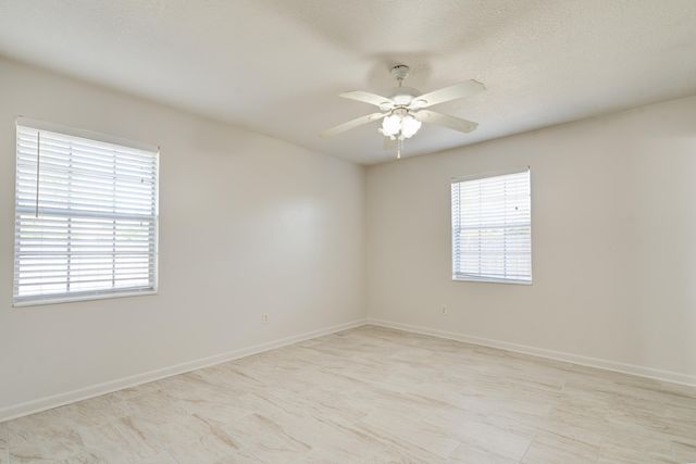 406 NW Holmes Boulevard, Fort Walton Beach, FL 32548