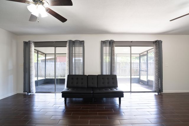 406 NW Holmes Boulevard, Fort Walton Beach, FL 32548
