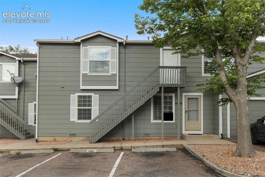 4960 Universal Heights, Colorado Springs, CO 80916 — exterior