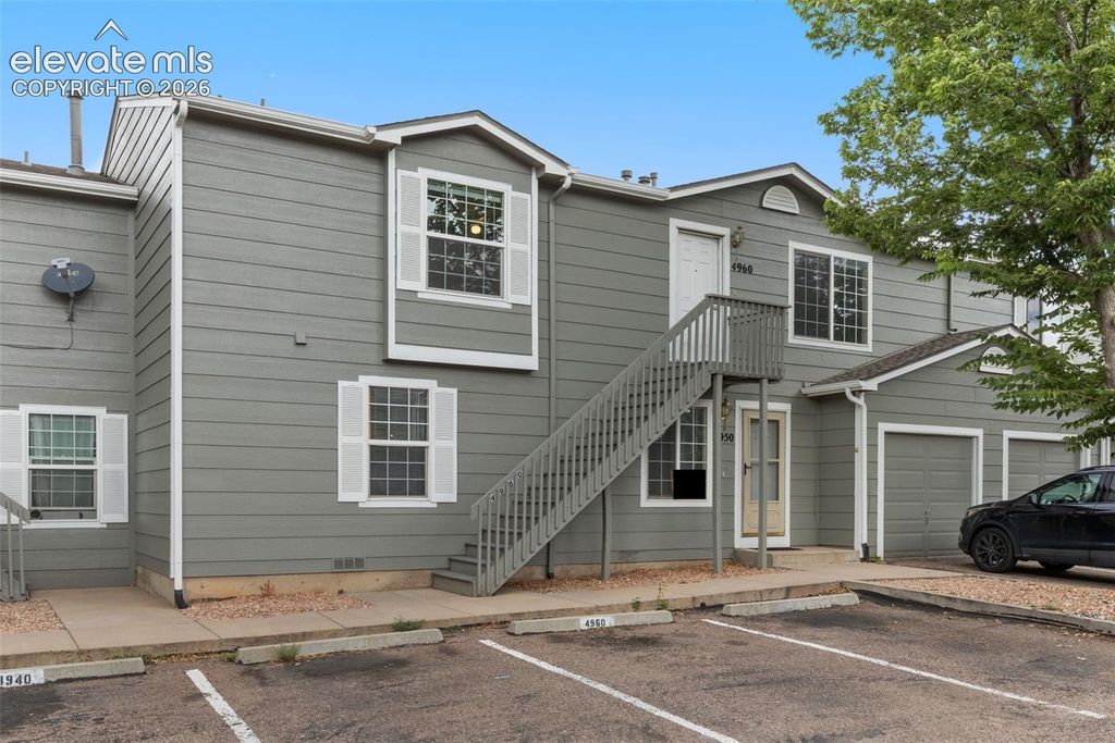 4960 Universal Heights, Colorado Springs, CO 80916 — photo 2