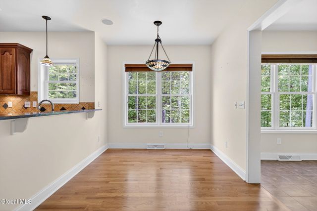 56 Jean Place, Guilderland, NY 12303