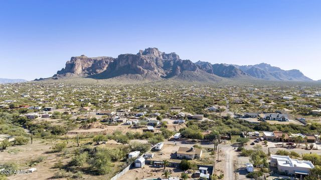 973 N Boyd Road, Apache Junction, AZ 85119