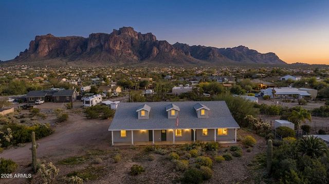 973 N Boyd Road, Apache Junction, AZ 85119