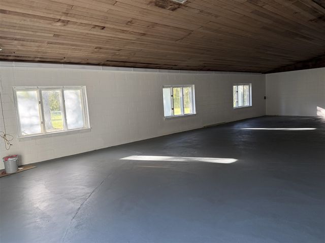 9370 Moon Road, Saline, MI 48176