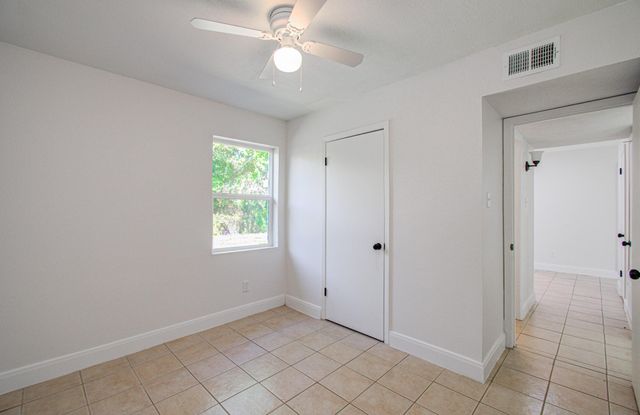9843 Ribbonwood Street, Houston, TX 77078