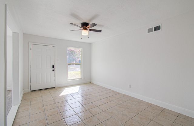 9843 Ribbonwood Street, Houston, TX 77078