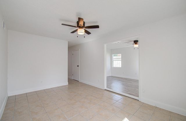 9843 Ribbonwood Street, Houston, TX 77078