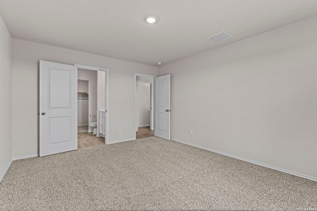 919 Prince Albert, Seguin, TX 78155