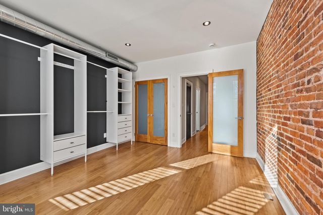 412 E LANVALE ST, Baltimore, MD 21202