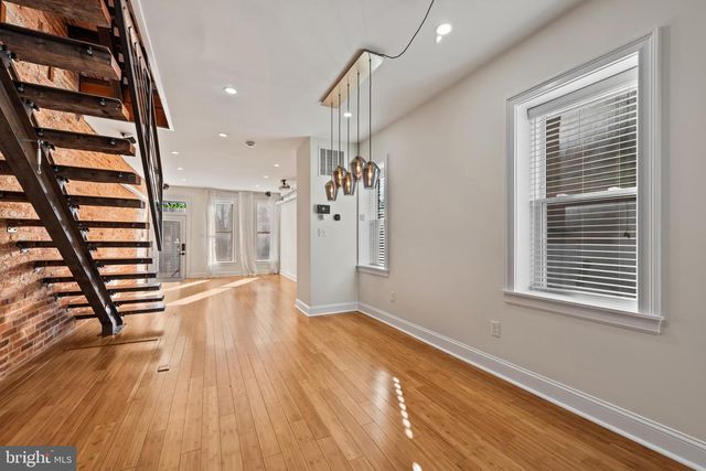 412 E LANVALE ST, Baltimore, MD 21202