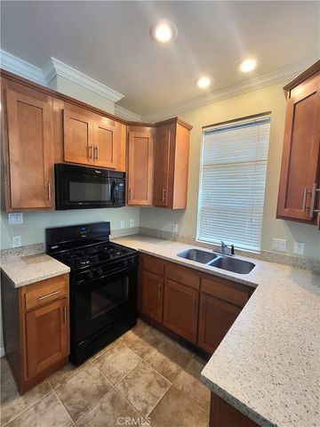 2103 W 245th Street 10, Lomita, CA 90717