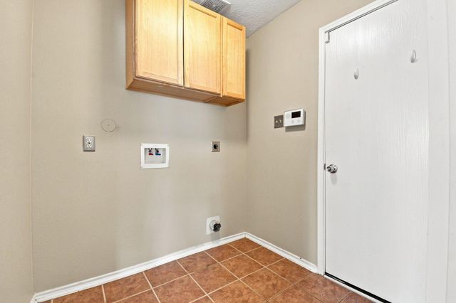 7203 Lazy Summer Court, Magnolia, TX 77354