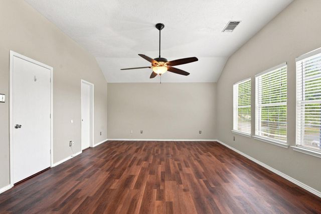 7203 Lazy Summer Court, Magnolia, TX 77354