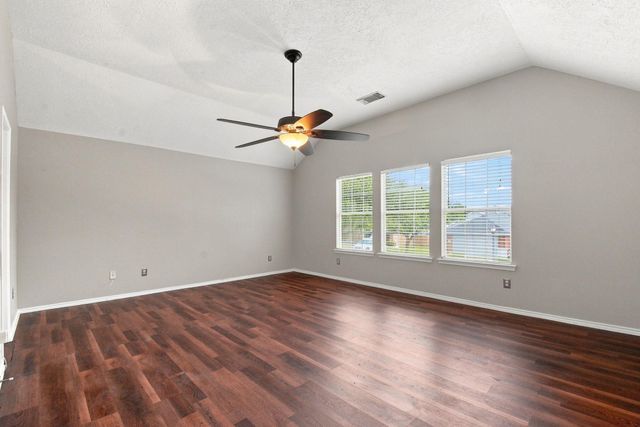 7203 Lazy Summer Court, Magnolia, TX 77354