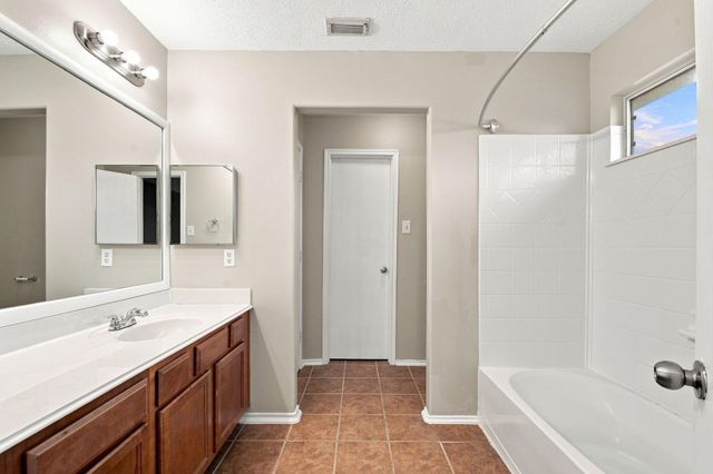 7203 Lazy Summer Court, Magnolia, TX 77354
