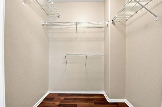 7203 Lazy Summer Court, Magnolia, TX 77354
