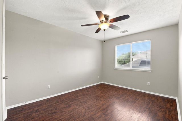7203 Lazy Summer Court, Magnolia, TX 77354