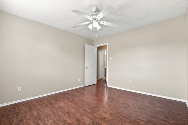 7203 Lazy Summer Court, Magnolia, TX 77354