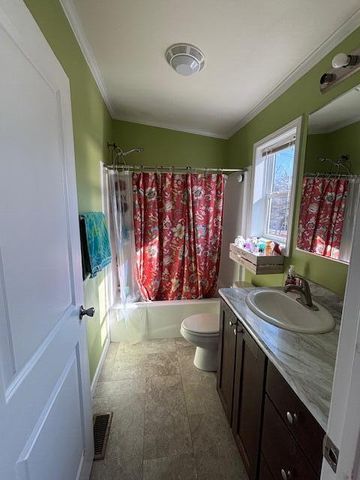 210 Rabbit Road, Hollister, MO 65672