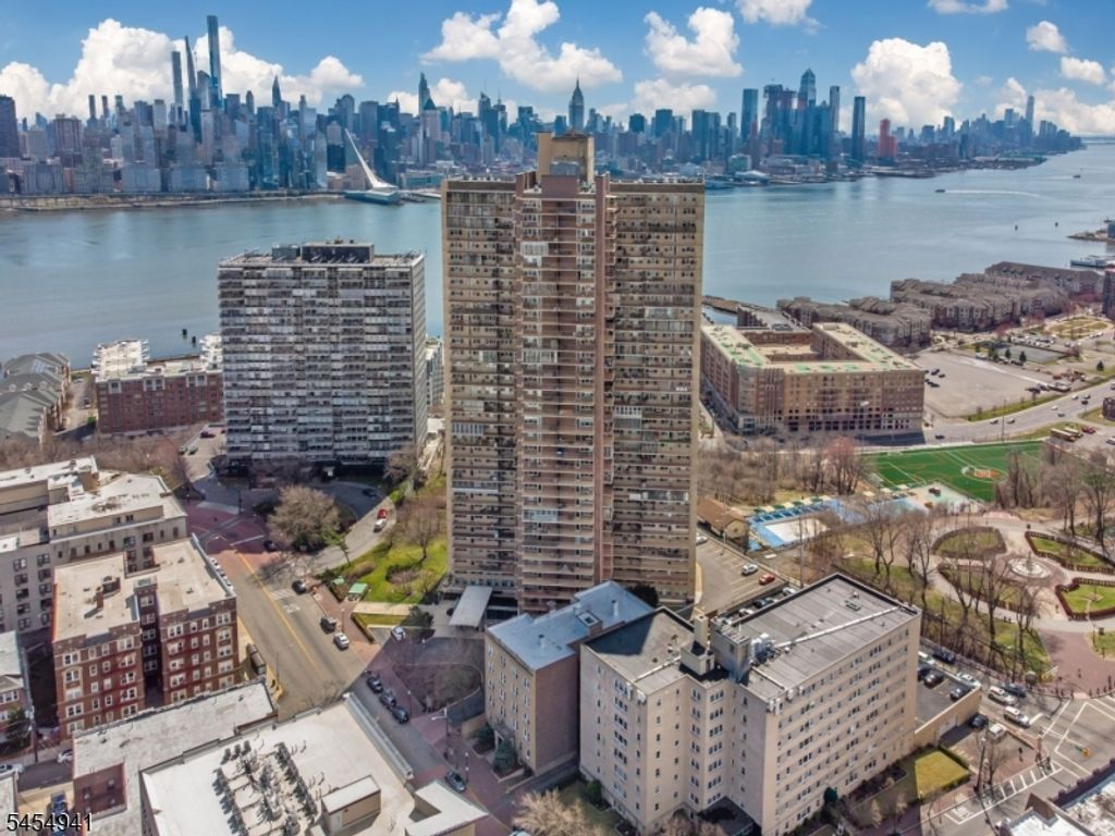 6040 BOULEVARD EAST 6F, West New York Town, NJ 07093 — photo 2