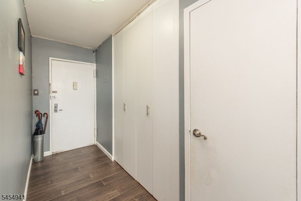 6040 BOULEVARD EAST 6F, West New York Town, NJ 07093 — photo 3