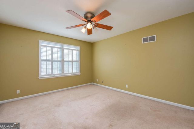 721 Dorsey Circle SW, Lilburn, GA 30047