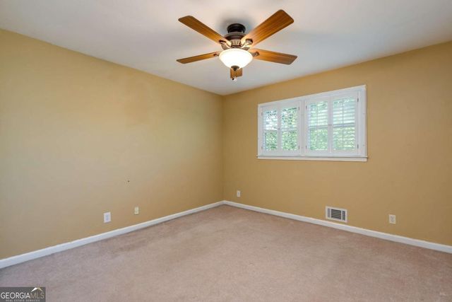 721 Dorsey Circle SW, Lilburn, GA 30047