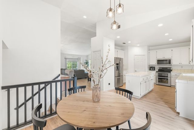 3805 Spinel Cir, Rescue, CA 95672