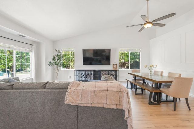 3805 Spinel Cir, Rescue, CA 95672