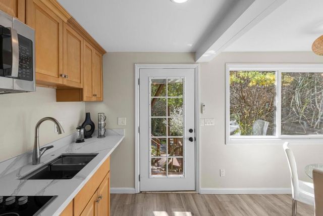 19495 Beardsley Road, Los Gatos, CA 95033