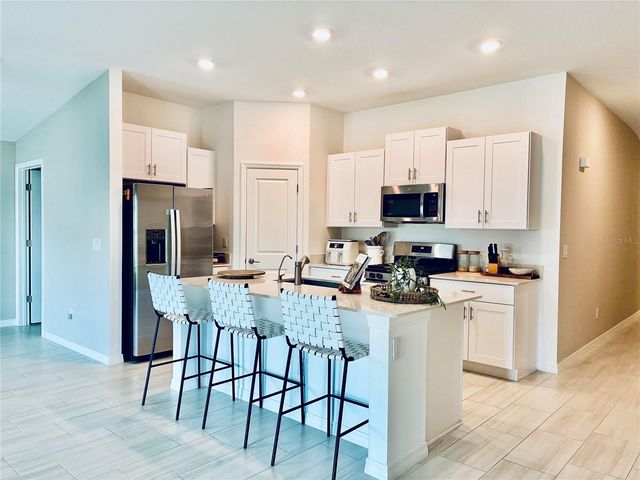 2141 LANIER ROAD, Zephyrhills, FL 33541
