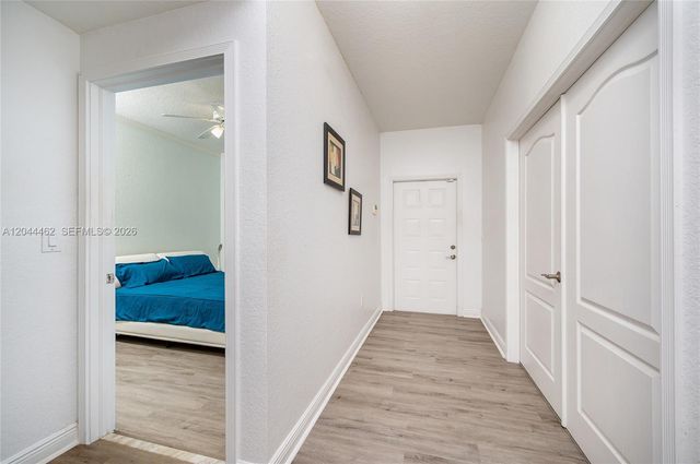 10700 NW 66th St 204, Doral, FL 33178