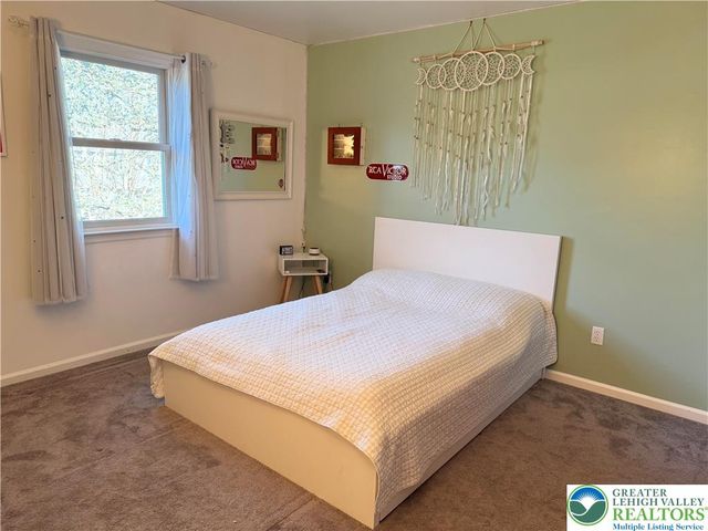 6424 Larch Lane, Macungie Boro, PA 18062