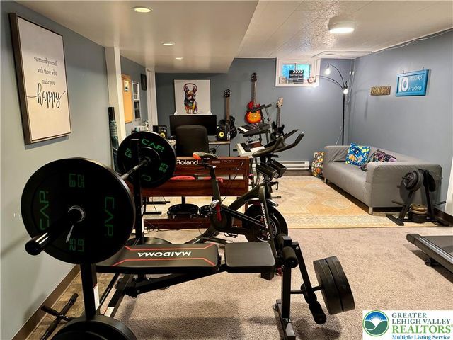 6424 Larch Lane, Macungie Boro, PA 18062