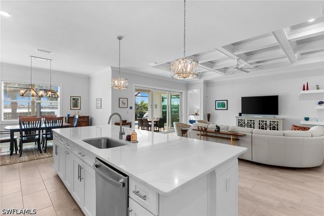 15086 Blue Bay CIR, Fort Myers, FL 33913