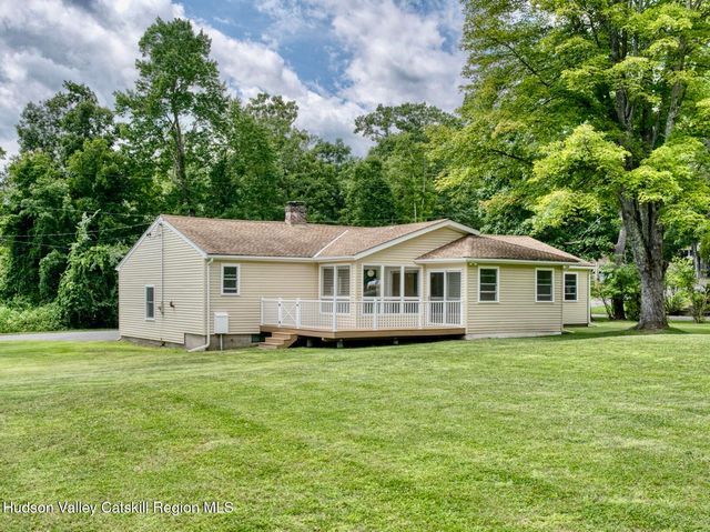 10 Hickory Lane, Glenford, NY 12433